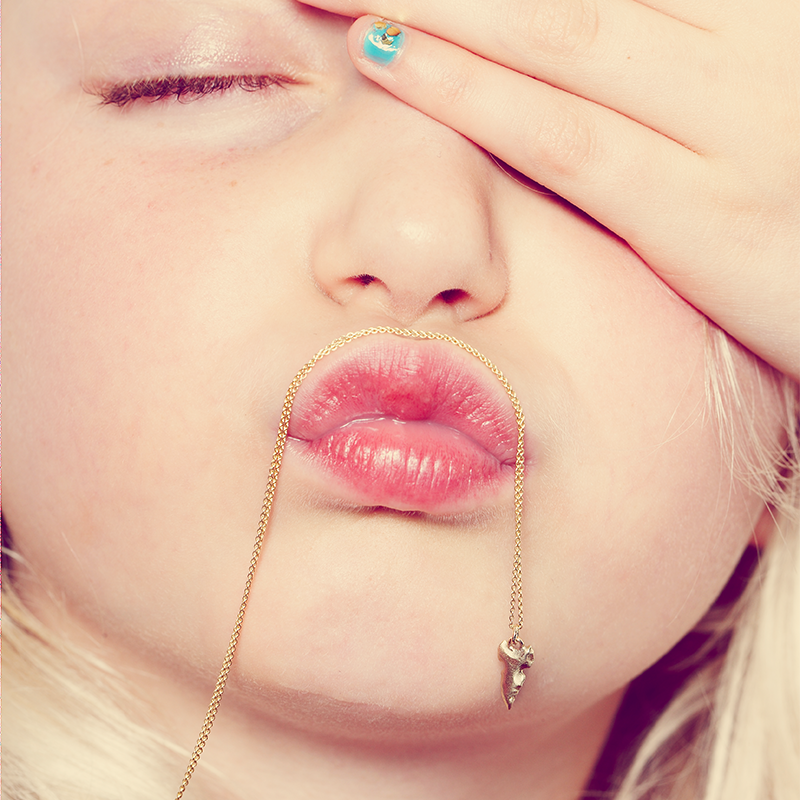 KIDS-P-arrowhead pendant mini-2-onfig-crop