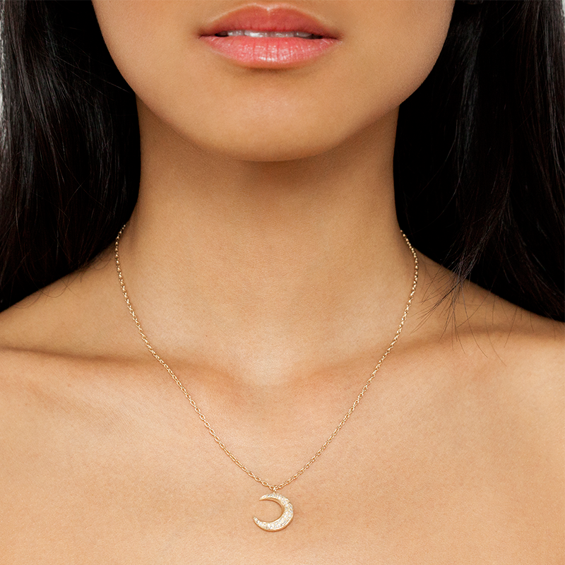 P-moon pendant big pave-onfig front