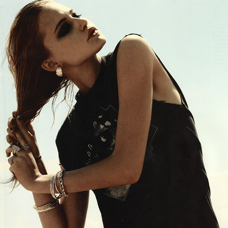 Publications-2009-07-Costume-Feather.Hoops+Ocean.Bangles+Arrowhead.Ring+Infinity.Snake.Bracelet+Feather.Cuff-0-800×800